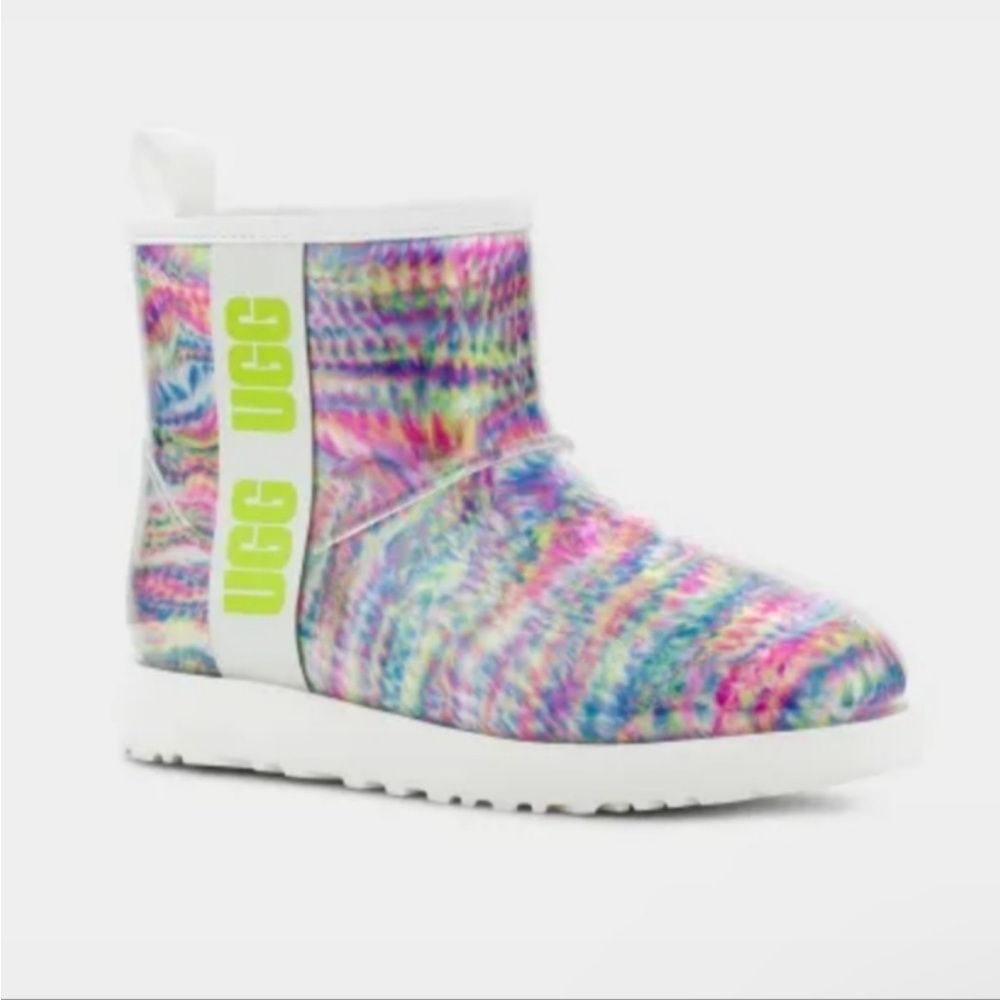 Ugg Women's Classic Clear Mini Pixelate Boots